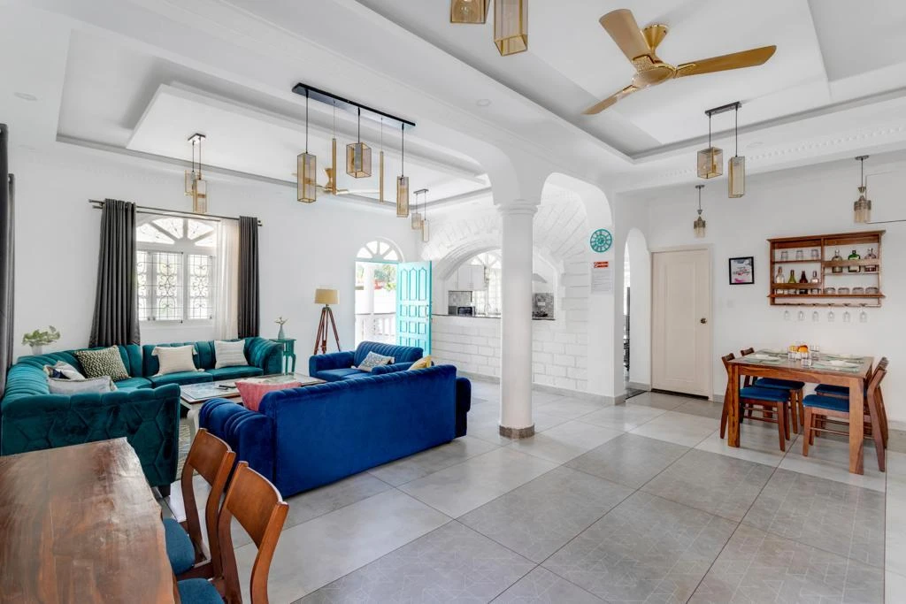 Living Room 3
