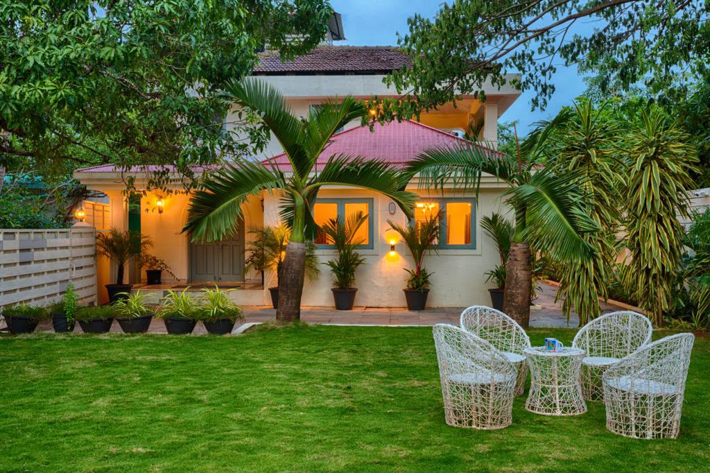 Villa Zarafet Property